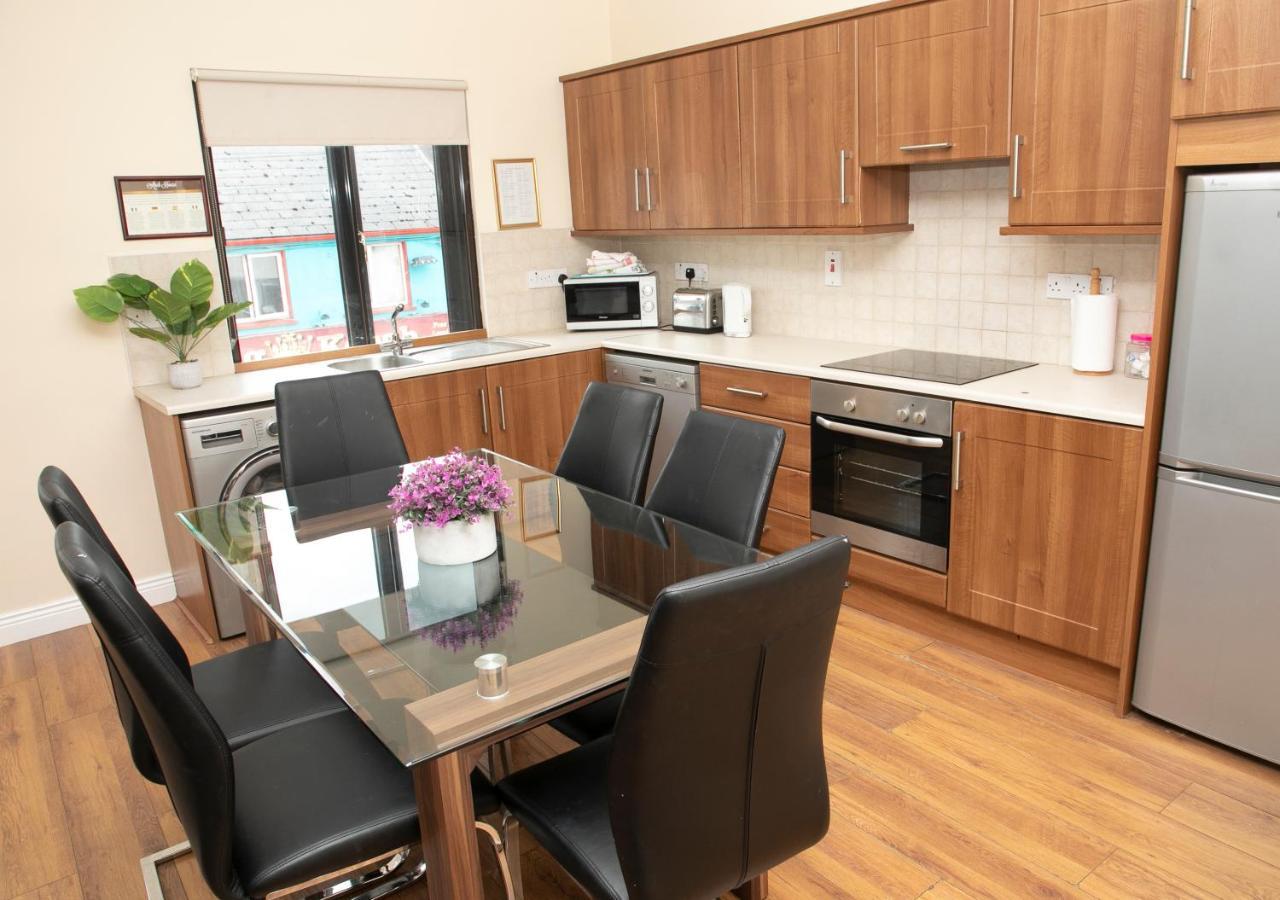 Arch House B&B & Apartments Атлон Экстерьер фото