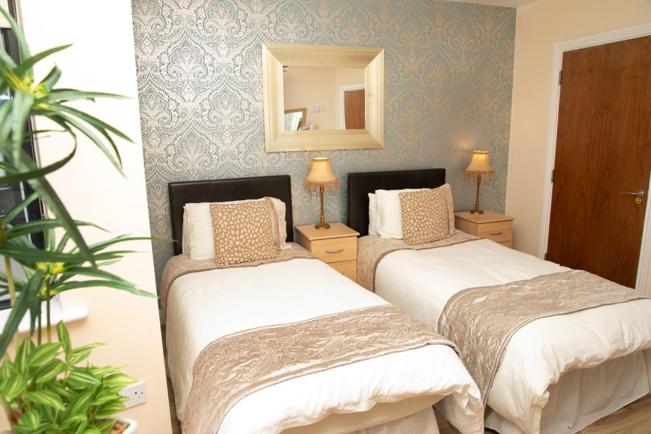 Arch House B&B & Apartments Атлон Экстерьер фото