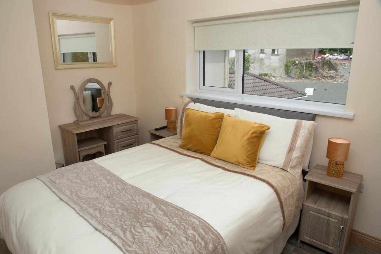 Arch House B&B & Apartments Атлон Экстерьер фото