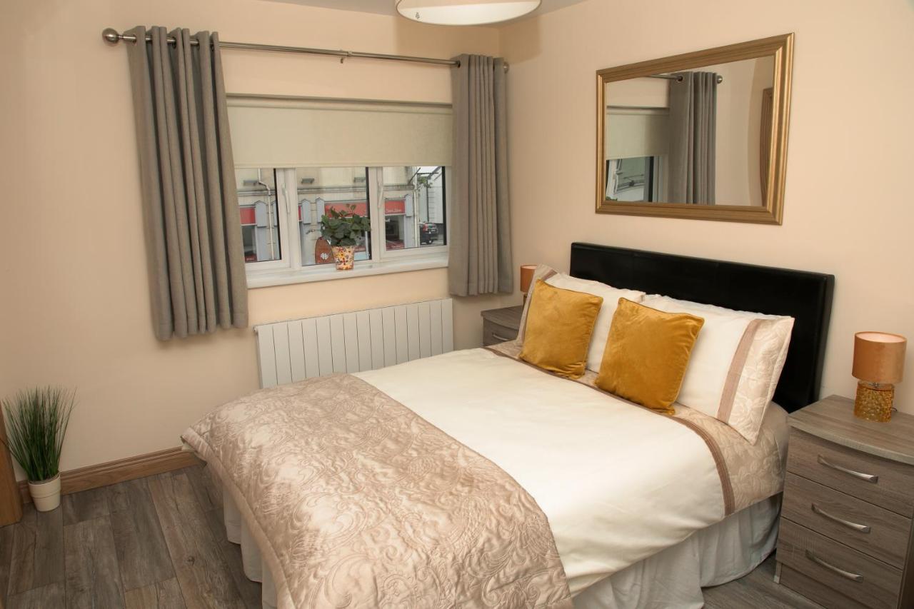 Arch House B&B & Apartments Атлон Экстерьер фото