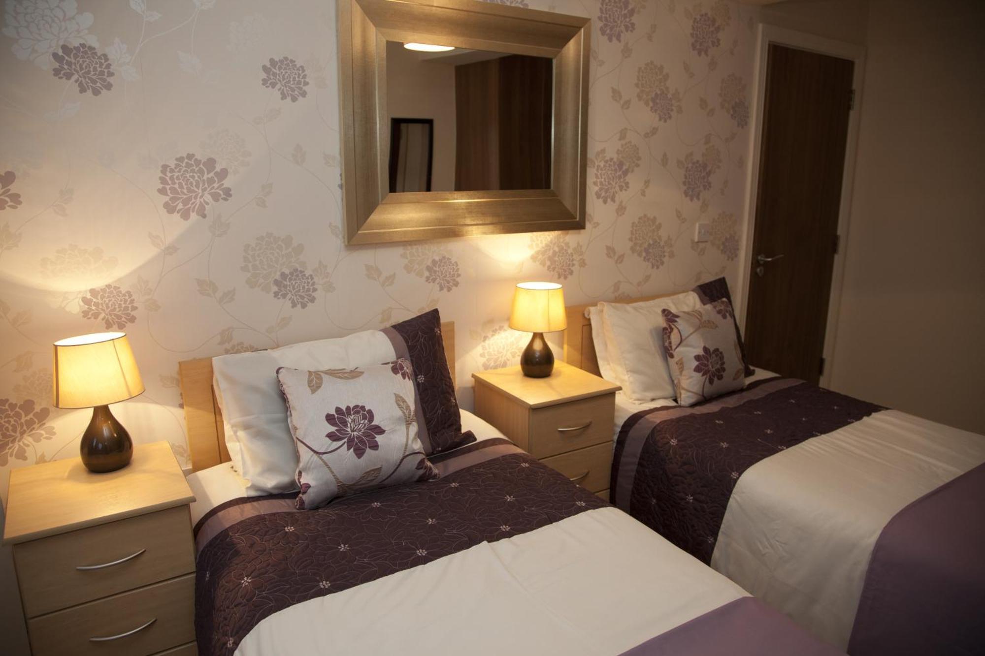 Arch House B&B & Apartments Атлон Экстерьер фото